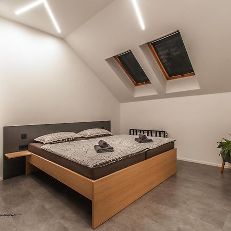 Cozy Little Apartments อิก ภายนอก รูปภาพ