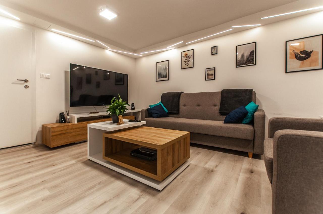 Cozy Little Apartments อิก ภายนอก รูปภาพ